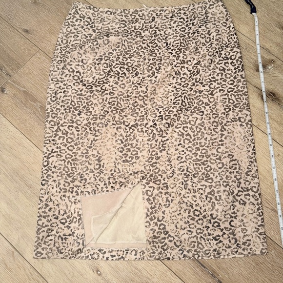 Carla Ferroni Suede Leopard Print Neutral Midi Pencil Skirt Medium - Picture 5 of 5